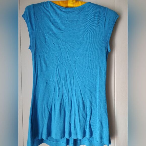 Banana Republic Blue Knit Cap Sleeve Top Diamond Braided Design Element. Small - Picture 4 of 5